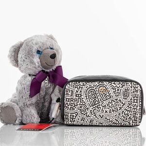 NWT Limited Edition Coach Disney Mickey Mouse X Keith Haring Cosmetics Case